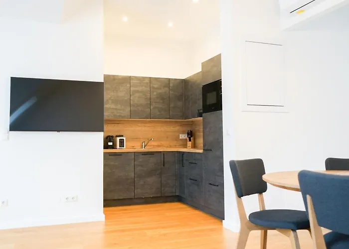Nadland B61 Apartment